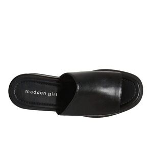 Madden Girl Wiindy Black Platform Shoes Women Nib Wedge Sandal 
Color: Black